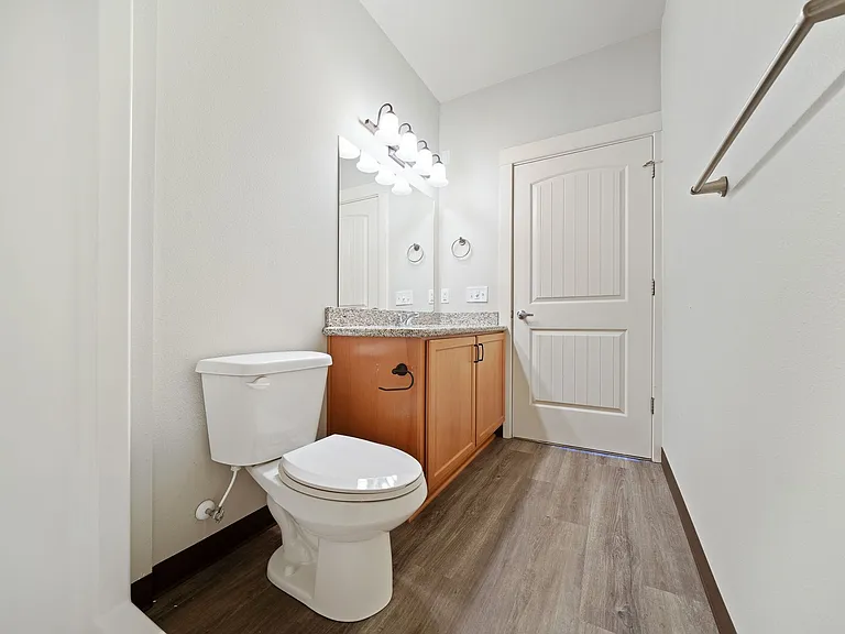 Webster Ridge Apartments — Photo 25