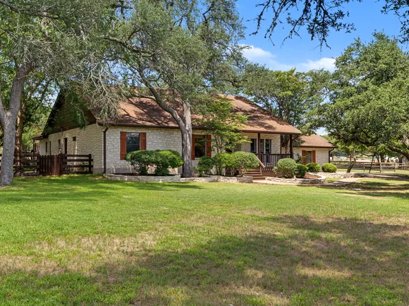 502 S Lariat Cir, Dripping Springs, TX 78620