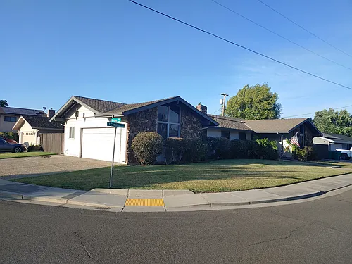 2147 W El Camino Ave Photo 1