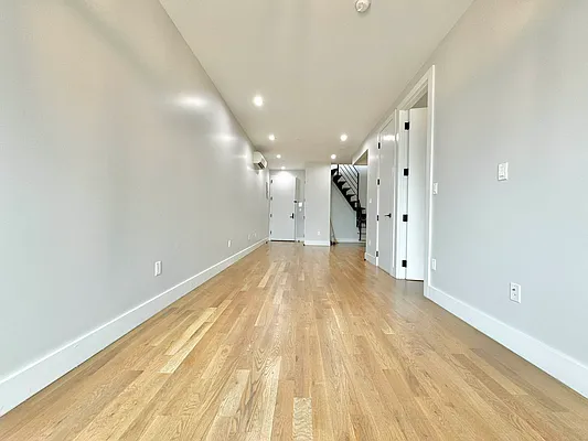 Rented by Doorway NYC, LLC | media 19