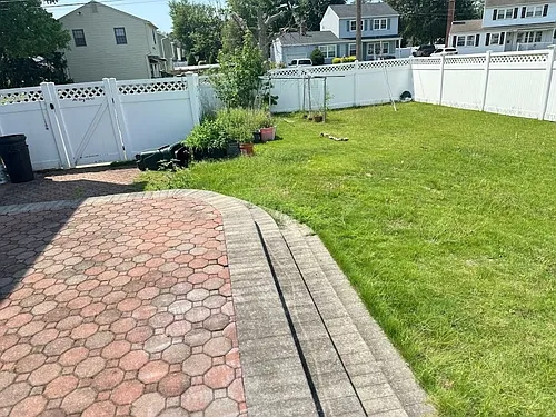 2561 Burning Tree Rd — Photo 14