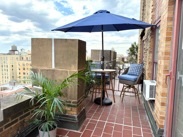 310 Riverside Drive 1801/15 image 1 of 21
