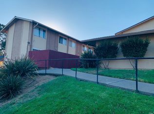452 Corcoran Ave APT 3, Vallejo, CA 94589