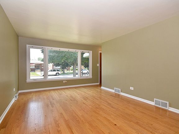 3rd image of 2948 Beulah Ave