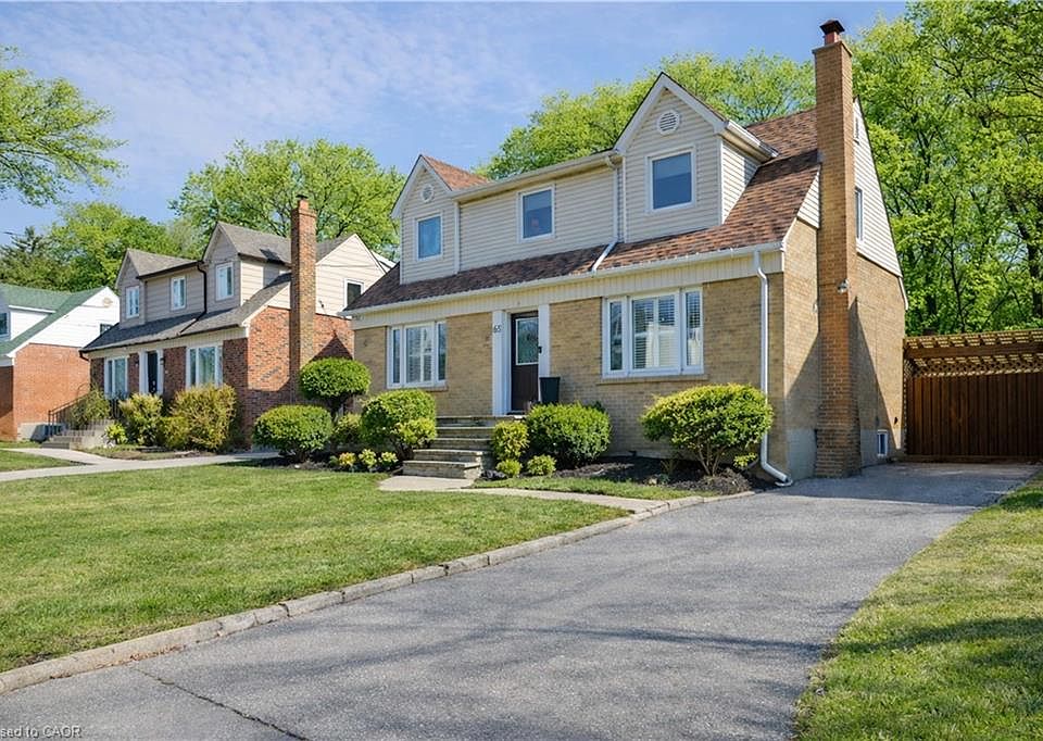 1st image of 65 Craigmore Cres