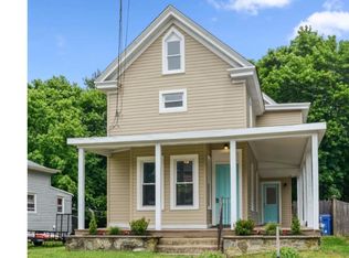 25 Maple St, Clayton, NJ 08312