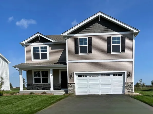 450 Arbor Ridge Dr, Hampshire, IL 60140