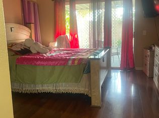 7841 Canby Ave, Reseda, CA 91335