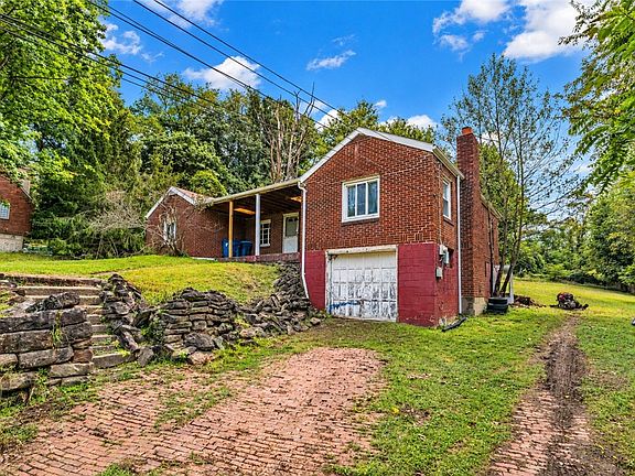 2nd image of 309 Duff Rd