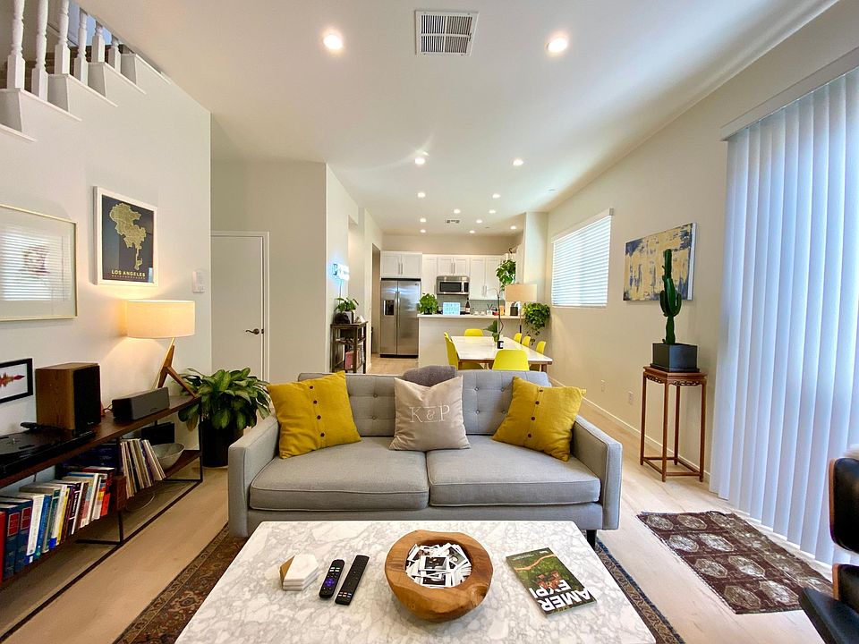 1st image of 818 N Alfred St #3