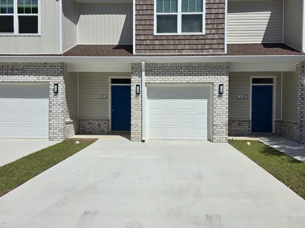 831 Jonleen Dr, Fort Walton Beach, FL 32547
