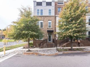 1148 S Lincoln St, Arlington, VA 22204