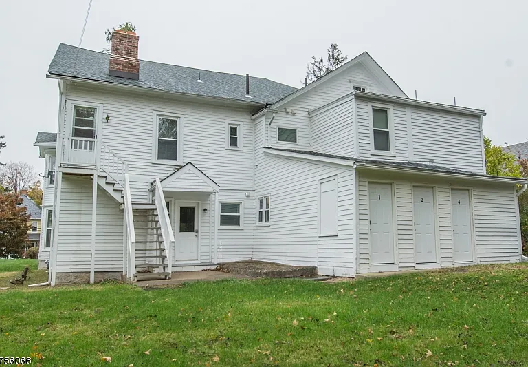 55 Madison St #3 — Photo 15