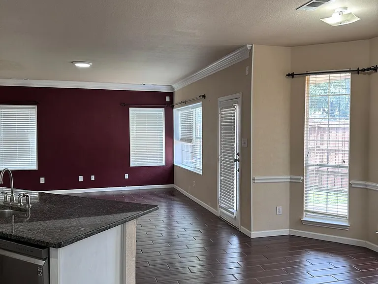 9702 Windy Hollow Dr — Photo 18