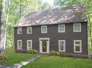 10620 Hunter Station Rd, Vienna, VA 22181