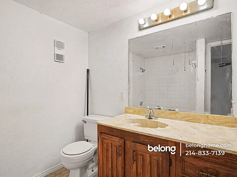 232 Shady Lane Dr — Photo 4