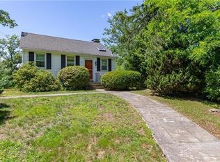 37 Tamarack Rd, Mahopac, NY 10541