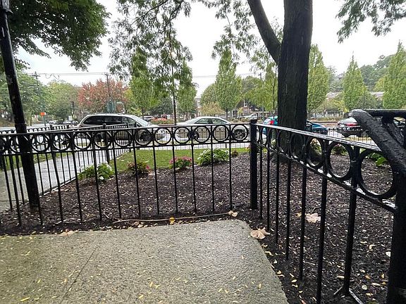 5th image of 1758 Commonwealth Ave #191