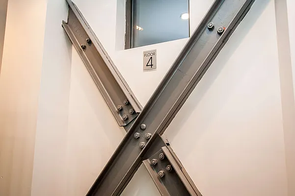 Rented by Nooklyn NYC LLC | media 24