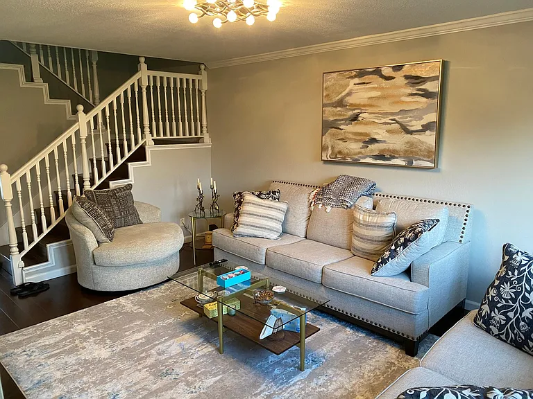 1024 Condor Ln — Photo 2