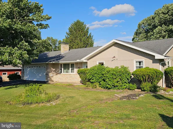 223 Armstrong Ave, Frostburg, MD 21532