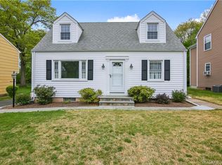 50 Kane Ave, Stamford, CT 06905