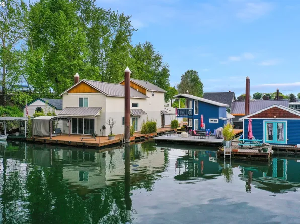 11808 N Jantzen Dr, Portland, OR 97217