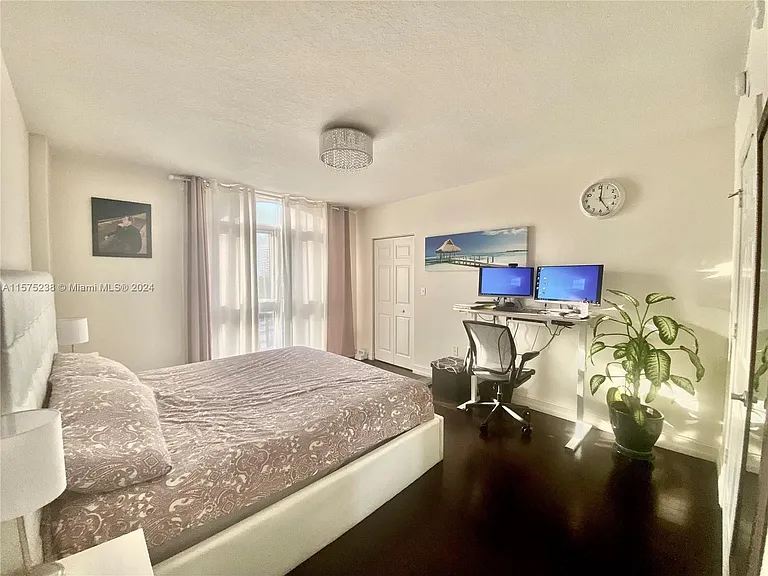 2080 S Ocean Dr #401 — Photo 21