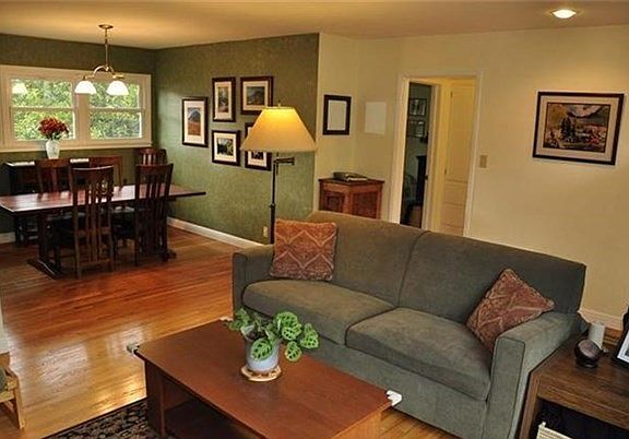 5th image of 524 Ellen Way
