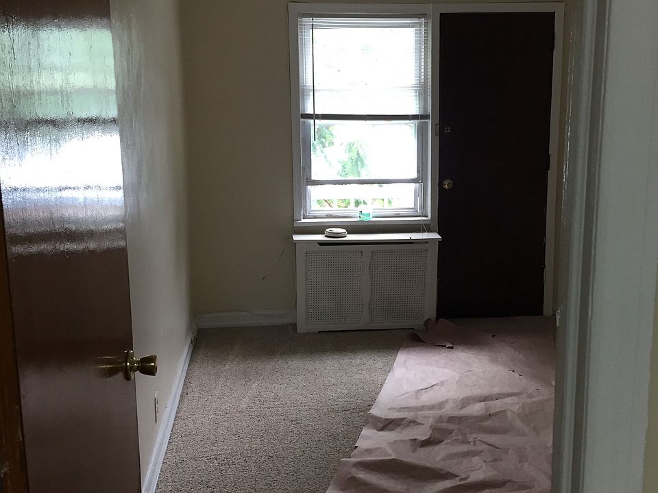 1st image of 5040 39th Pl #2