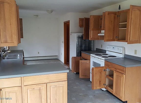5th image of 2856 Creamton Dr