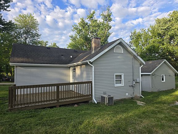 4th image of 7602 Arbor Rd