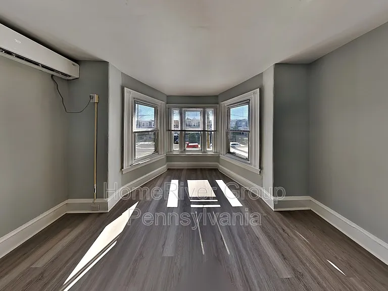 5525 Larchwood Ave #2 — Photo 10