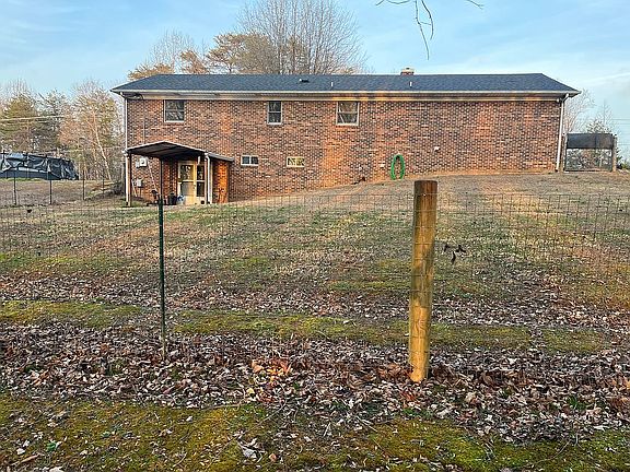 2nd image of 3701 Fall Creek Church Rd