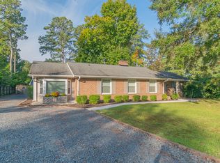 203 Poplar St, Cheraw, SC 29520
