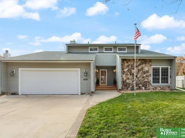 6228 S 150th St, Omaha, NE 68137