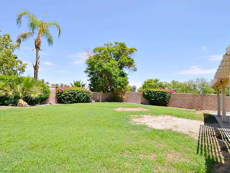 78880 Sanita Dr — Photo 43