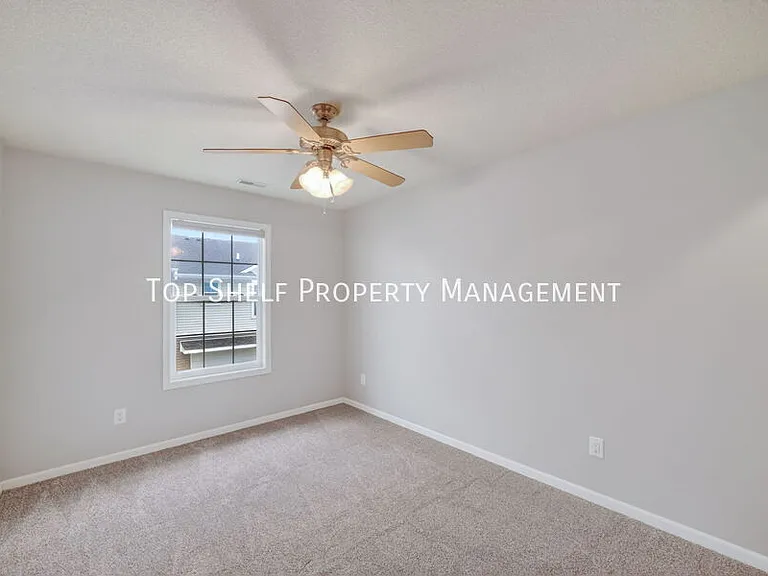 9125 Greenspire Dr #114 — Photo 21