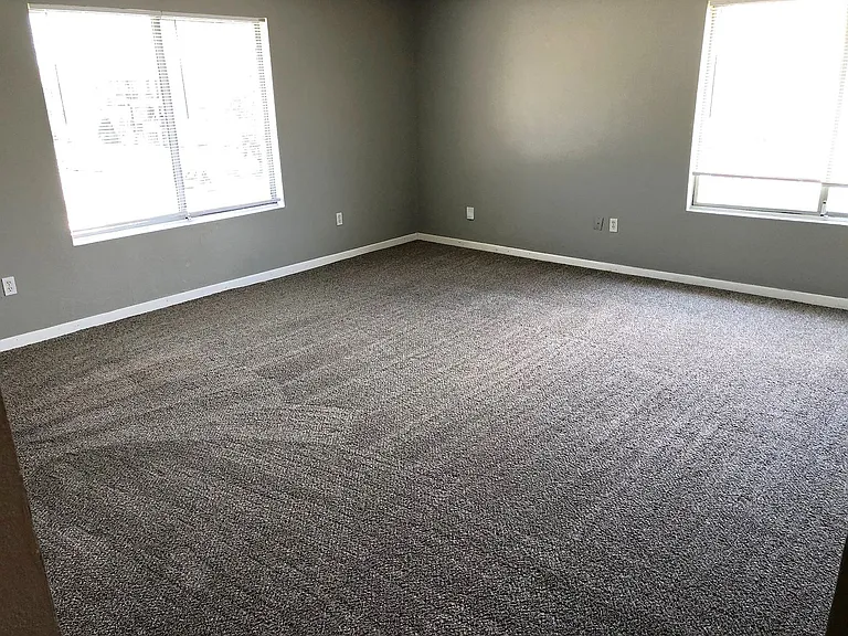 201 Dakota St — Photo 2