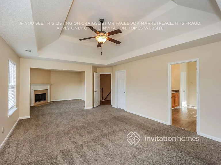 471 Charles Towne Ave — Photo 11