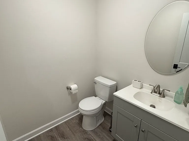 7955 Hidden Bridge Dr — Photo 36