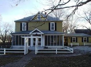 615 Jersey St, Baldwin City, KS 66006