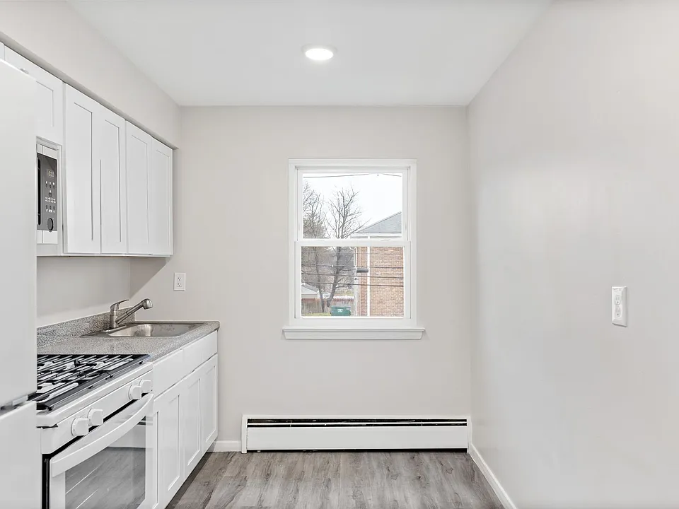 1-53 Brighton Ave #140