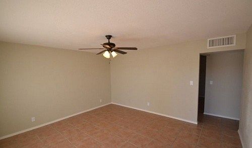 3rd image of 3438 W Rosewood Ave