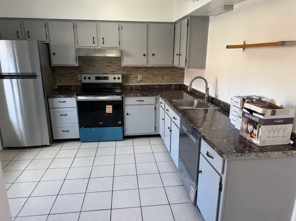 3241 Niagara Sq, Pittsburgh, PA 15213