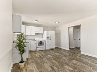 560 Dayton St #102, Aurora, CO 80010