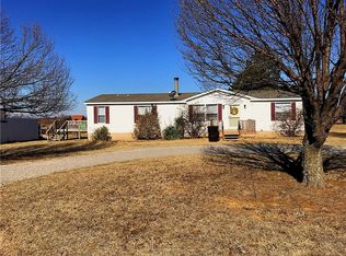 102 Park View Ct, McLoud, OK 74851