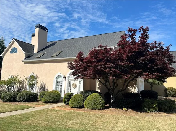 125 Sweetwater Trce, Roswell, GA 30076