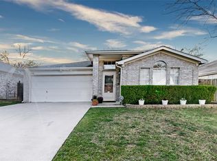 6804 Black Wing Dr, Fort Worth, TX 76137