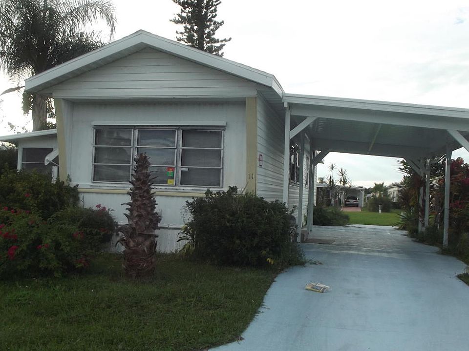 1st image of 11 Los Gatos Ln